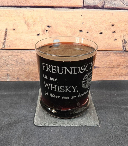 Whiskyglas mit Gravur "Freundschaft ist wie Whisky je älter um so besser"