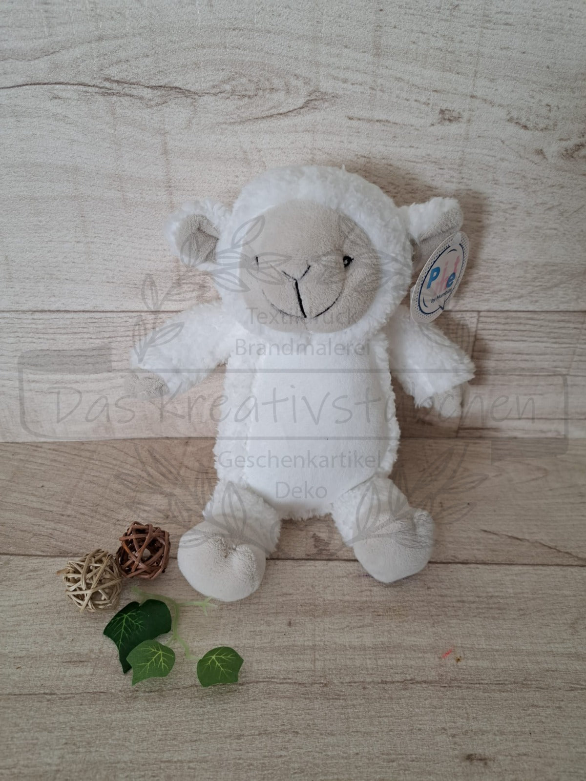 Kuscheltier mit Personalisierung - Löwe/Lamm/Faultier/Eule mit Name & Geburtsdaten